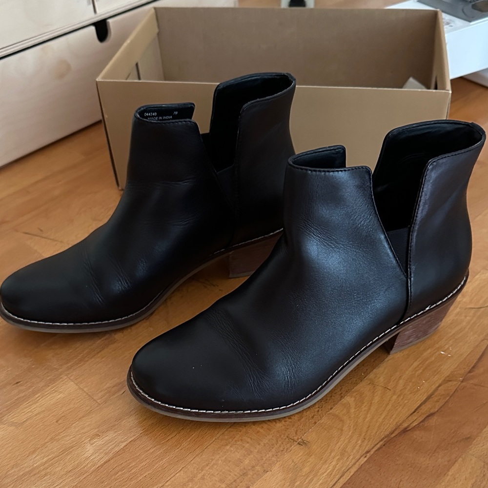 Cole Haan Black Leather Ankle Booties